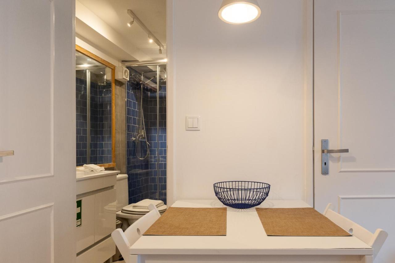 Contemporary Apartment In Chiado 3 Lisboa Eksteriør billede