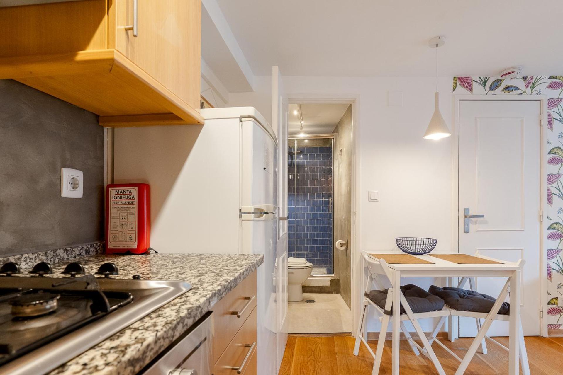 Contemporary Apartment In Chiado 3 Lisboa Eksteriør billede
